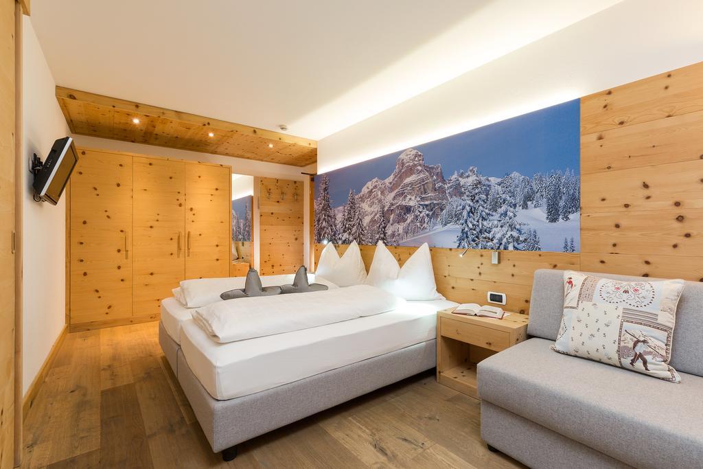 Hotel Bel Sit Corvara In Badia Luaran gambar